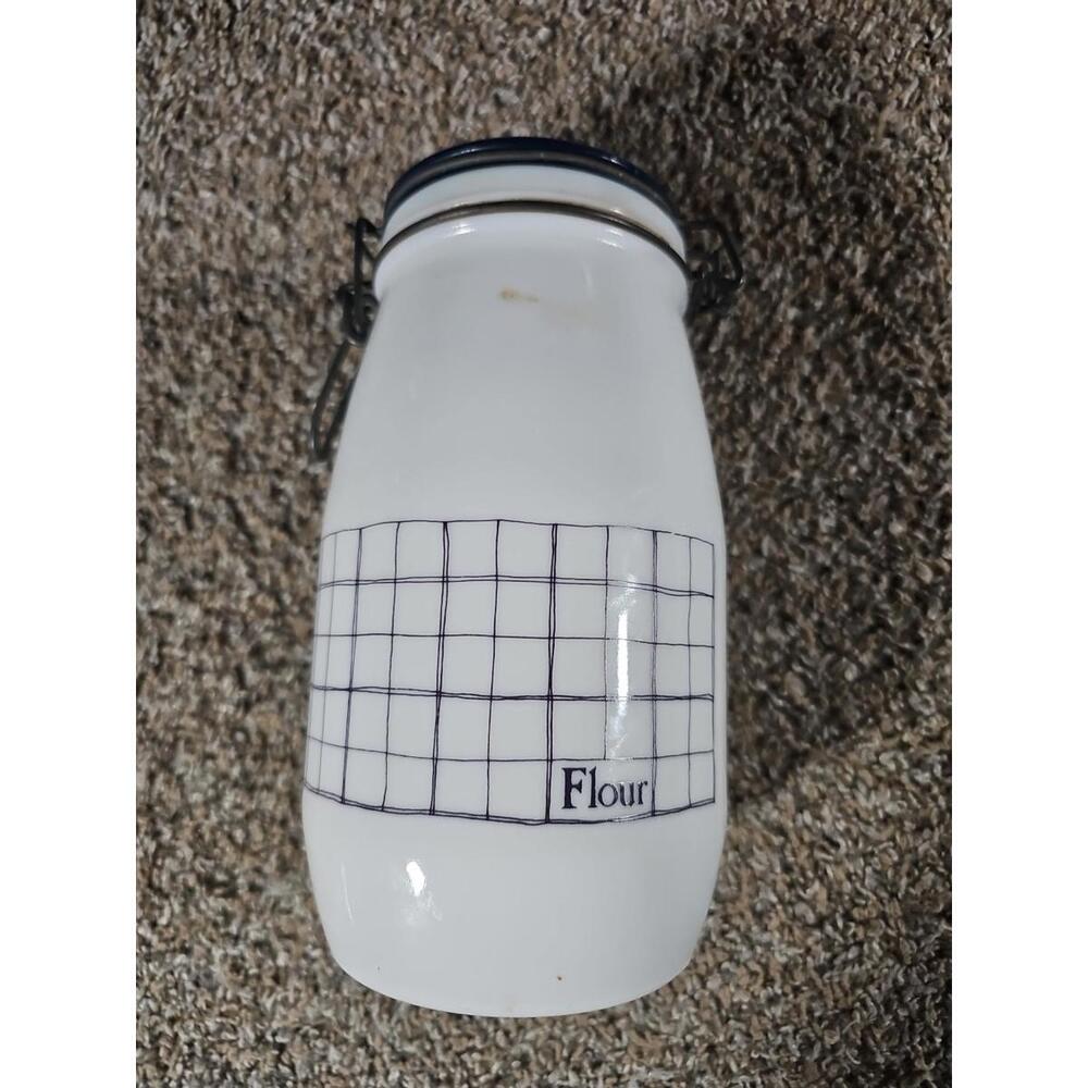 Vtg Wheaton Glassware Flour Canister W/ Wire Clasp Closure